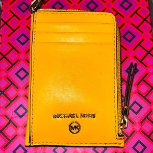 🐝Michael Kors lanyard wallet🐝